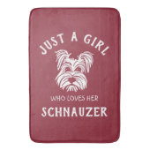 Gewoon een meisje dat van haar Schnauzer houdt Badmat (Voorkant Verticaal)
