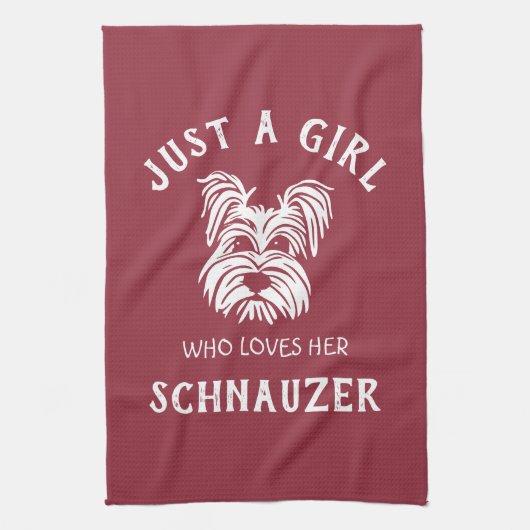 Gewoon een meisje dat van haar Schnauzer houdt Theedoek (Verticaal)