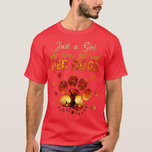 Gewoon een meisje dat van Herfst houdt en haar hon T-shirt