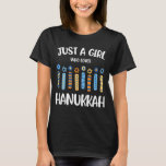 Gewoon een meisje dat van het Hanukkah-Shirt houdt T-shirt<br><div class="desc">Gewoon een meisje dat van het Hanukkah-Shirt houdt Joodse Chanoeka</div>