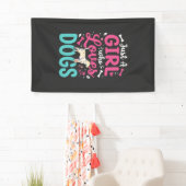 Gewoon Een Meisje Dat Van Honden Houdt Spandoek (Insitu)