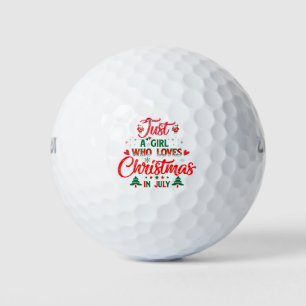 Gewoon een meisje dat van Kerstmis houdt in juli Golfballen