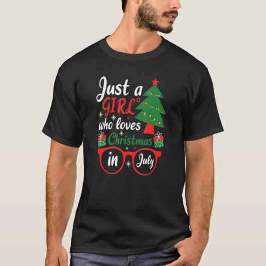 Gewoon een meisje dat van Kerstmis houdt in juli s T-shirt (Voorkant)
