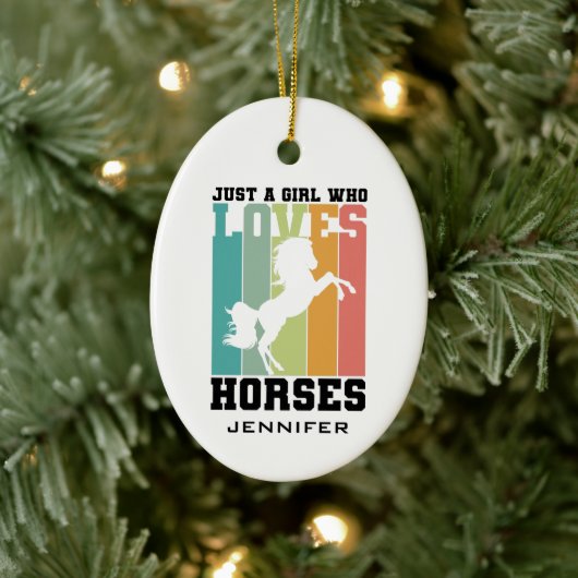 Gewoon een meisje dat van Paarden houdt | Aangepas Keramisch Ornament (Boom)