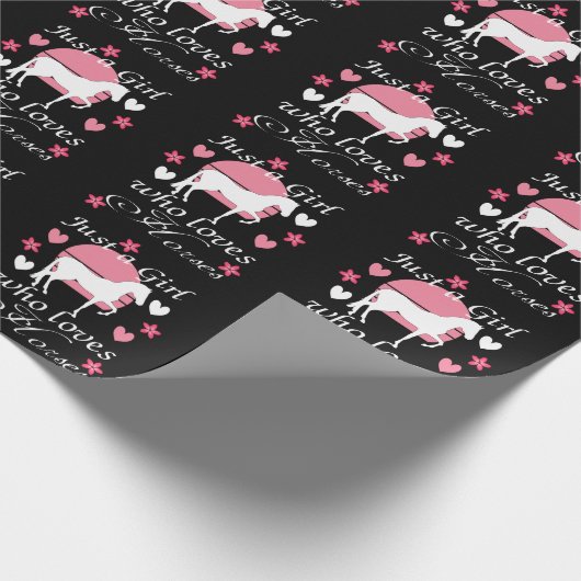 Gewoon een meisje dat van paarden houdt in Roos ro Cadeaupapier (Hoek)