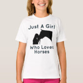 Gewoon een meisje dat van paarden houdt t-shirt (Voorkant)