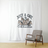 Gewoon een meisje dat van paarden houdt wandkleed (In situ)