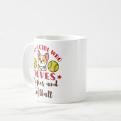 Gewoon een meisje dat van Puppies houdt en Softbal Koffiemok (Voorkant links)