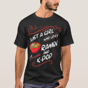 Gewoon een meisje dat van Ramen houdt en KPop Funn T-shirt