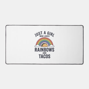 Gewoon een meisje dat van regenbogen en taco's hou bureaumat