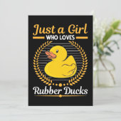 Gewoon Een Meisje Dat Van Rubber Eend Houdt Kaart (Staand voorkant)