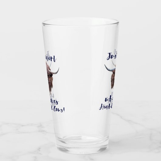 Gewoon een meisje dat van Schotse hooglandkoeien h Glas (Links)