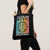 Gewoon een meisje dat van Volleyball houdt Tote Bag (Dichtbij)
