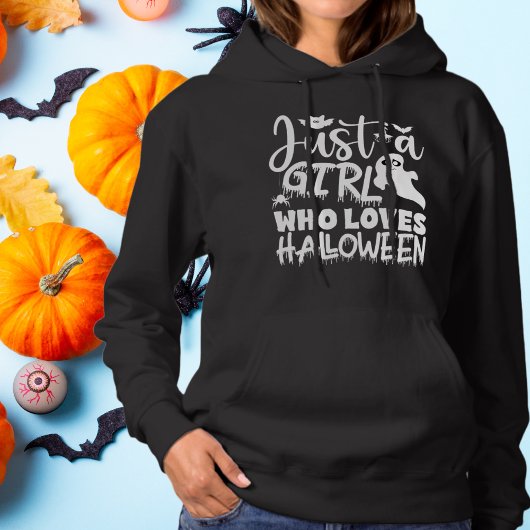 Gewoon een meisje die houdt van Halloween bewerkba Hoodie