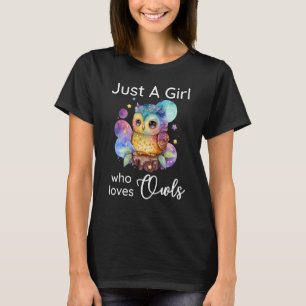 Gewoon een meisje die van uilen houdt, nachtelijke t-shirt