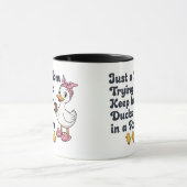 Gewoon een moeder die haar eenden op een rij probe mok (Midden)