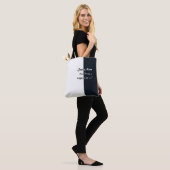 Gewoon een Moeder Koffie Droom Minimaal Lettertype Tote Bag (Op model)
