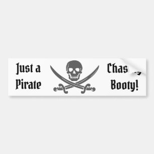 Gewoon een Pirate Chasing Booty met Jolly Roger Bumpersticker