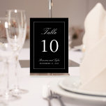 Gewoon Elegant Trouwtafel Nummer Kaart<br><div class="desc">Een eenvoudig elegant tafelnummerontwerp in klassiek zwart met witte tekst. De gebruiksvriendelijke tekst sjabloon heeft het tafelnummer samen met de namen van de bruid en bruidegom en de trouwdatum. Om een tabel nummer kaart creëer voor elk van uw tabellen, bewerk het tabelnummer samen met de namen en datum, en vervolgens...</div>