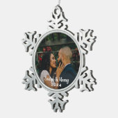 Gewoon Elegant Wedding Photo White Script Monogram Tin Sneeuwvlok Ornament (Rechts)