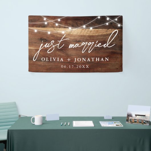 Gewoon gehuwd met legante kalligrafie Rustic Weddi Spandoek (Beurs)