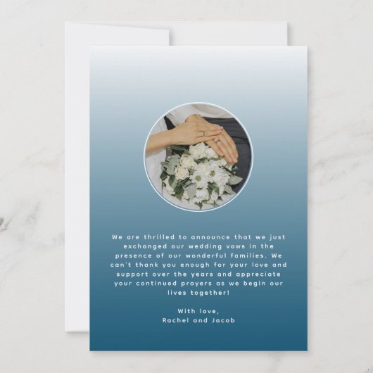 Gewoon gehuwd script bedekking blauwe foto bruilof aankondiging (Achterkant)