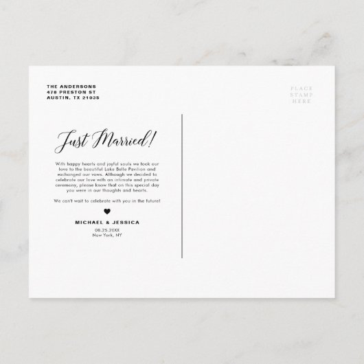 Gewoon gehuwde Cursieve Manuscript bekleding Witte Aankondigingskaart (Achterkant)