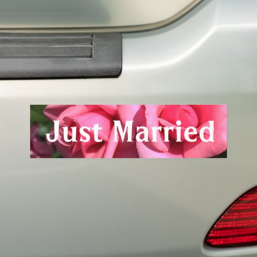 Gewoon gehuwde roze roze roze bloemen bumper stick bumpersticker (Op auto)