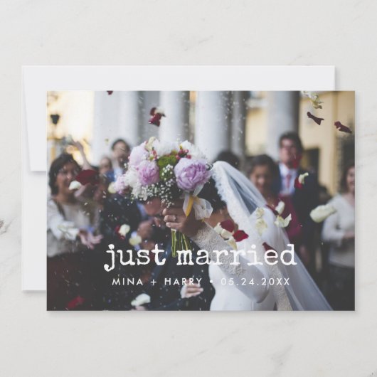 Gewoon gehuwde typemachine tantaarnbrutfotokaart aankondiging (Voorkant)