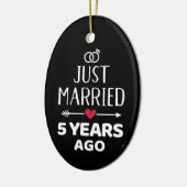 Gewoon getrouwd 5 jaar geleden, 5 jaar geleden keramisch ornament (Links)