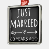 Gewoon getrouwd 60 jaar geleden. metalen ornament (Links)