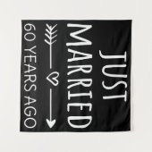 Gewoon getrouwd 60 jaar geleden. wandkleed (Voorkant (horizontaal))