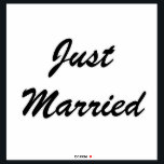 Gewoon getrouwd aangepaste script tekst bruiloft P Sticker<br><div class="desc">Eenvoudig en cool op maat in zwart perfect voor bruiloften! U kunt de tekst wijzigen en ook de kleuren en het lettertype wijzigen!</div>