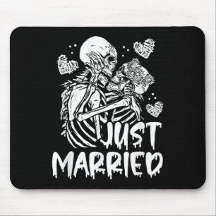 Gewoon getrouwd met Halloween Skeleton Bride en we Muismat