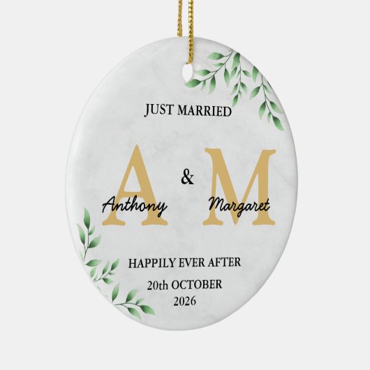 Gewoon getrouwd monogram Names Mr & Mrs. 2022 Keramisch Ornament (Rechts)