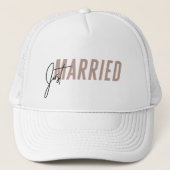 Gewoon getrouwd Pet | Pas getrouwd Pet - Donkerroz (Voorkant)