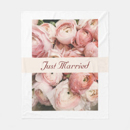 Gewoon getrouwd, roze rozen, liefde is in de lucht fleece deken
