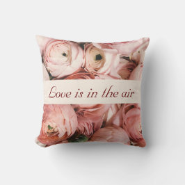 Gewoon getrouwd, roze rozen, liefde is in de lucht kussen