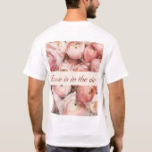Gewoon getrouwd, roze rozen, liefde is in de lucht t-shirt (Achterkant)