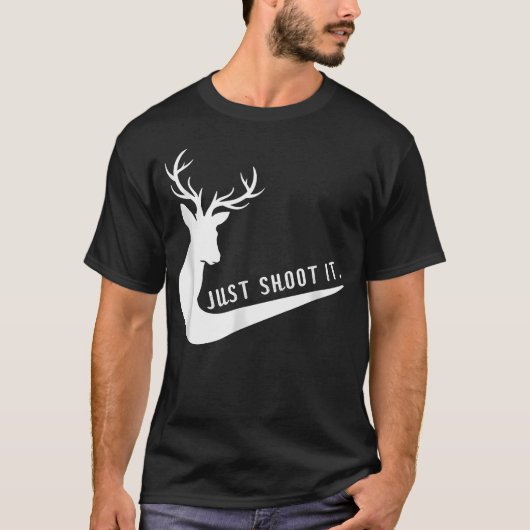 Gewoon Grappig Hertenjagen Kerstmis - Jager's T-shirt (Voorkant)