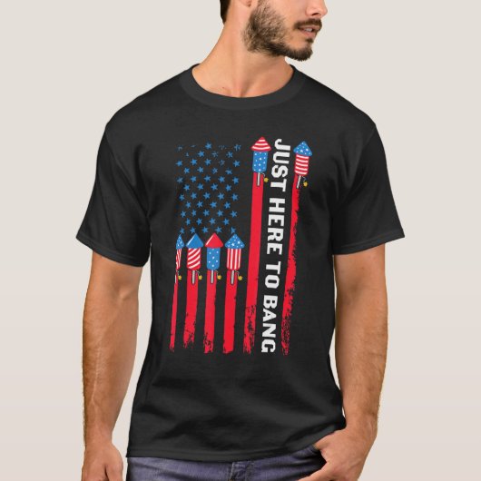Gewoon hier om vuurwerk te blazen, Amerikaanse vla T-shirt (Voorkant)
