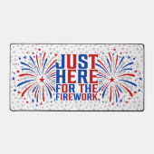 Gewoon hier voor het vuurwerk grappig voor een paa bureaumat (Voorkant)