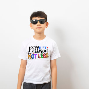 Gewoon iets anders, niet minder, kleurrijk Autisme T-shirt