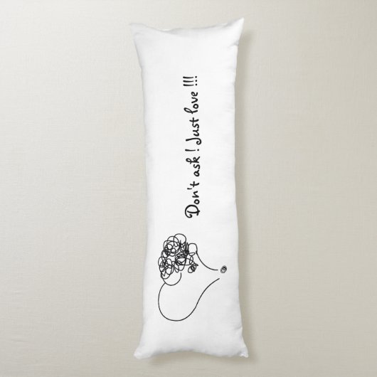 Gewoon liefde lichaamskussen (Achterkant (Verticaal))