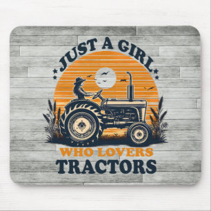 Gewoon meisje dat houdt van tractoren liefhebber  muismat