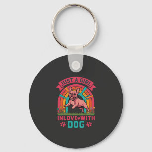 Gewoon meisje verliefd op hond Franse Bulldog Rege Sleutelhanger