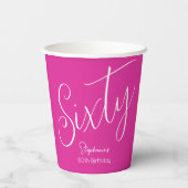 Gewoon modern script roze 60ste verjaardag papieren bekers (Achterkant)