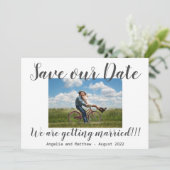 Gewoon modern we worden getrouwd met foto save the date (Staand voorkant)