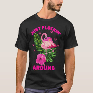 Gewoon om je heen. Funny Summer Flamingo Tropica T-shirt