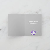 gewoon paars wit voetbal gefeliciteerd kaart (Binnen)